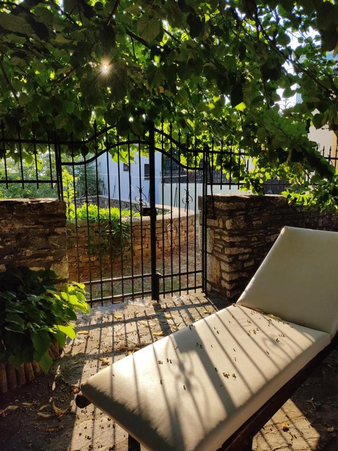 Villa Aronia Stone House Lavkos Exterior foto